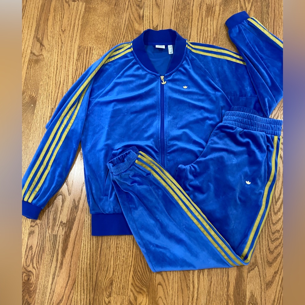 Rare set! Adidas velour track suit pants & jacket. embossed logo. EUC tracksuit